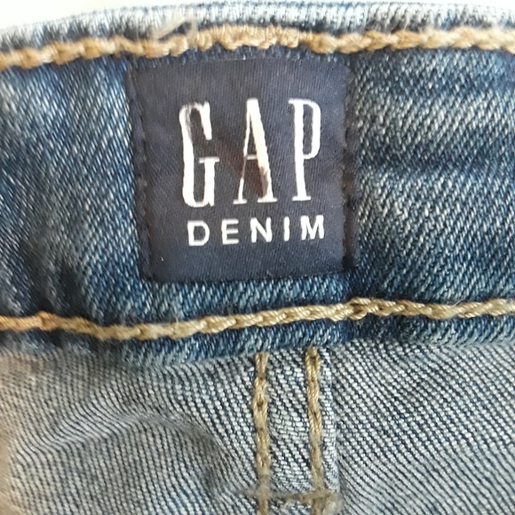 NWOT Gap Denim Sz 27 Mid-rise Jean Shorts - Picture 3 of 8